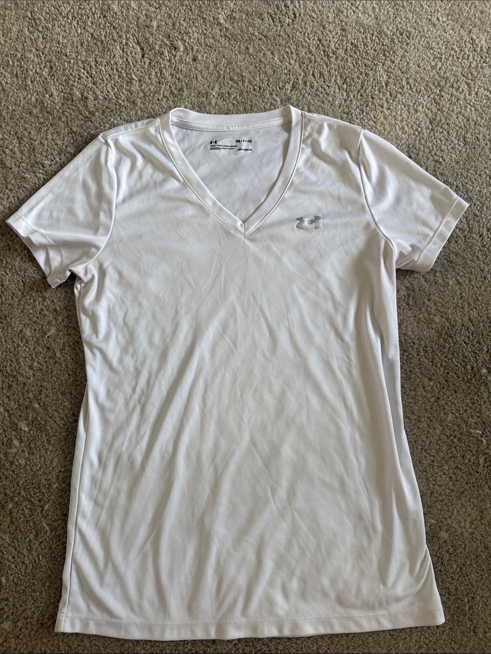 Under Armour White Women’s V-Neck Performance Tee